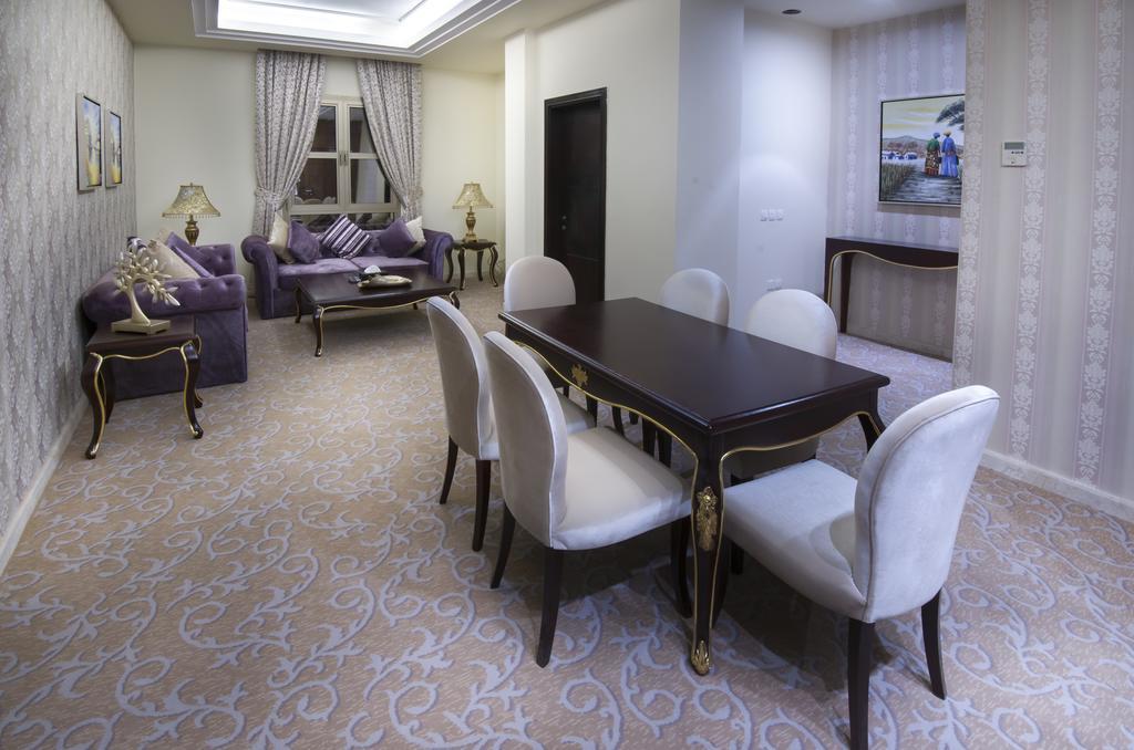 Mira Trio Hotel - Riyadh - Tahlia Street Bagian luar foto